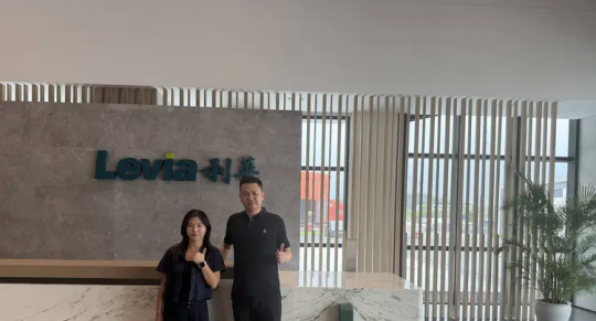 六年战略合作持续深化｜华企云搜携手利华实业，探索制造企业海外社媒与 AI 推广全新范式