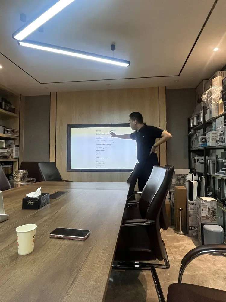 香港三和国际续约独立站｜江门华企探讨 Facebook 与 GEO 外贸获客新趋势